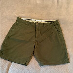 Denim & Flower Khaki Men's Flat Front Shorts